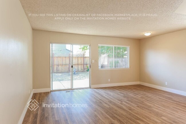 Building Photo - 3039 Greenhall Way