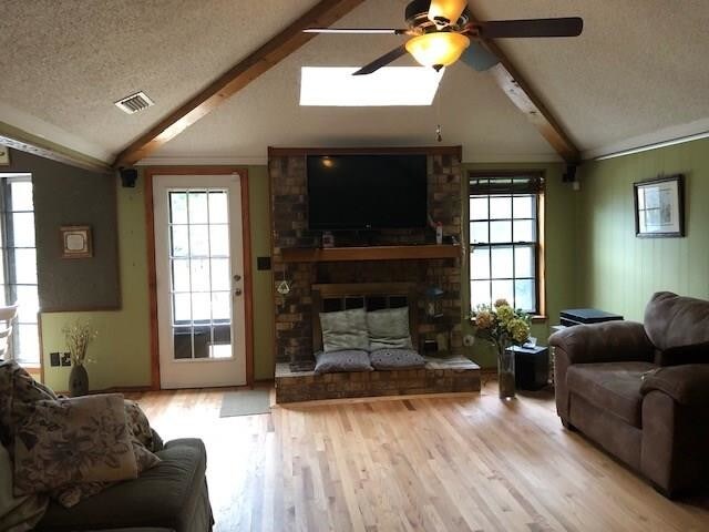 Building Photo - 604 Baker Dr