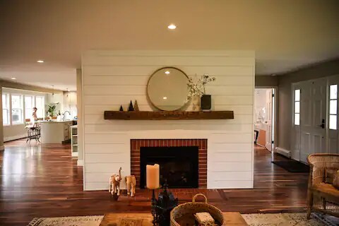 Primary Photo - 4302 Timberlane