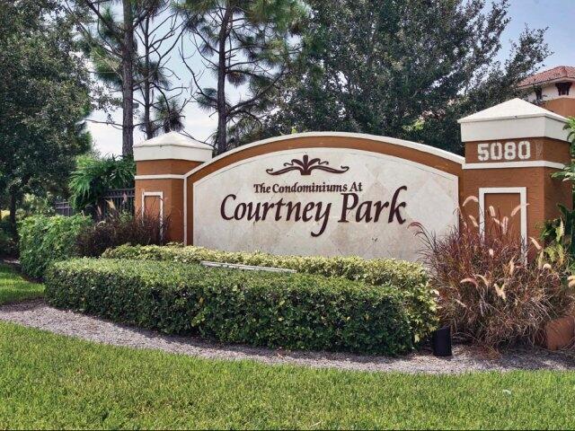 Building Photo - 5016 Lantana Rd
