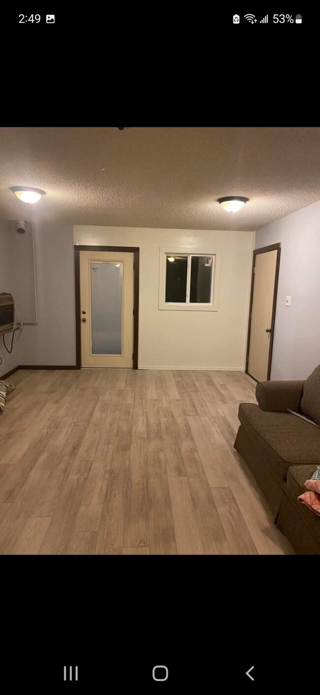 Building Photo - 340 kibler unit a
