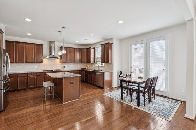 Foto del edificio - 41741 Stonecutter St
