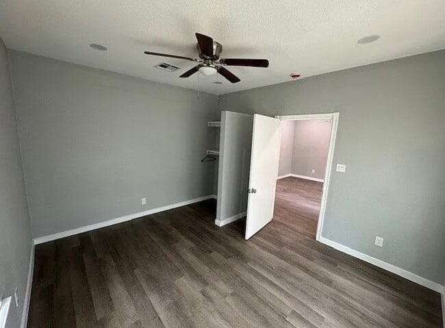 Building Photo - 1511 Gurley Ave