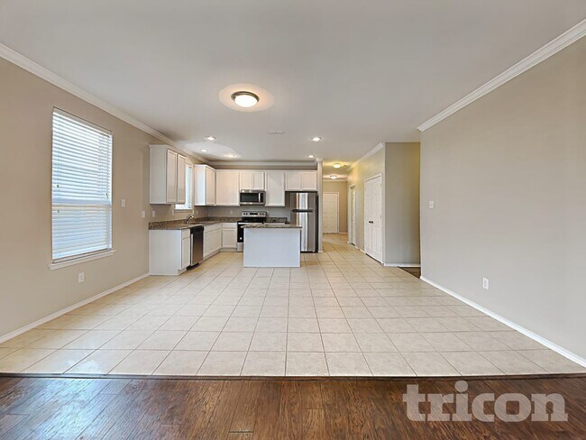 Building Photo - 404 Chert Ln