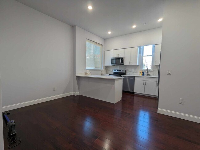 Foto del edificio - 1315 Ridge Ave