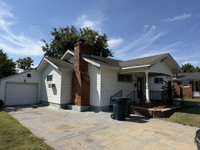 Building Photo - 3132 NW 16th St