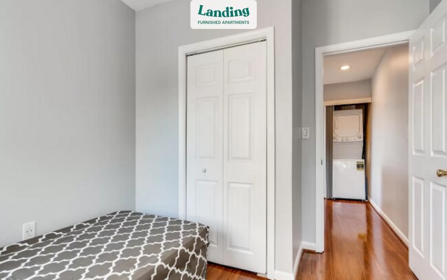 Foto del edificio - 133 N Duncan St