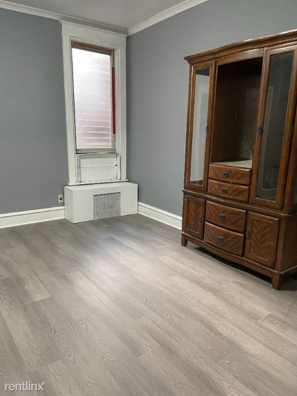 Foto del edificio - 3 br, 1 bath House - 892 Granite St