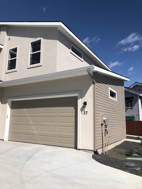 Building Photo - 37 E Ranch Dr