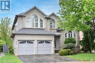 Building Photo - 4323 Clubview Dr