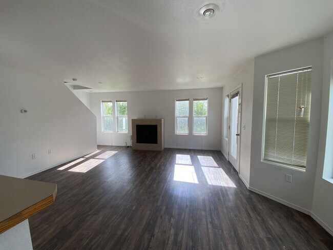 Foto del edificio - 857 N Garfield St