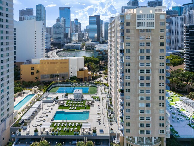 Foto del edificio - 770 Claughton Island Dr