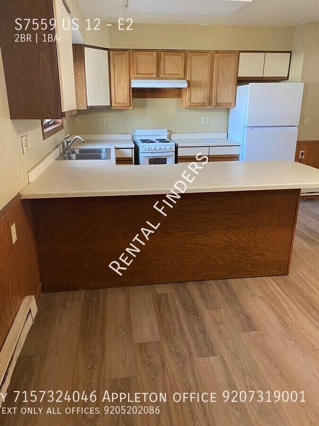 Building Photo - S7559 US-12