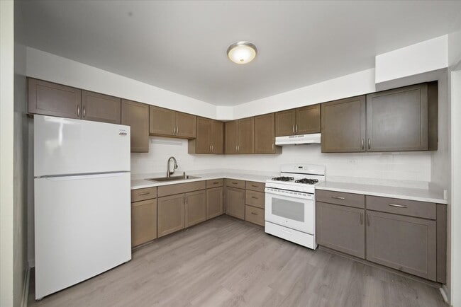 Foto del edificio - 600 McKinley Ave