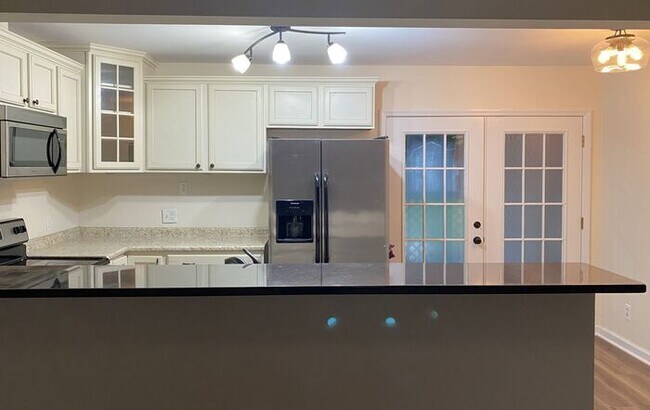 Foto del edificio - Cottage home, 5 minutes to Wrightsville Be...
