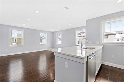 Building Photo - 23 Taylor St