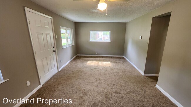 Foto del edificio - 3 br, 2 bath House - 1215 Sparhawk Ave