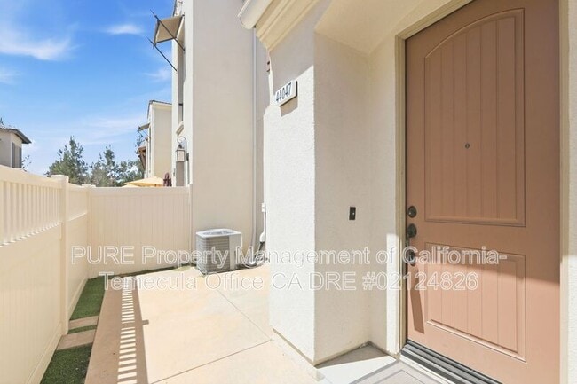 Building Photo - 44047 Soler Ct
