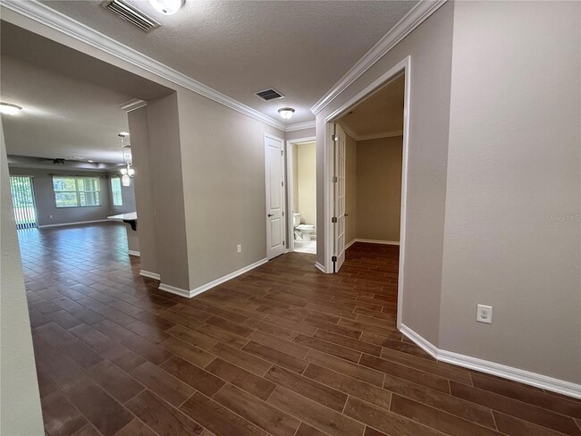 Foto del edificio - 12200 Rangeland Blvd
