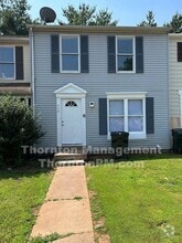 Building Photo - 668 Highview Ct