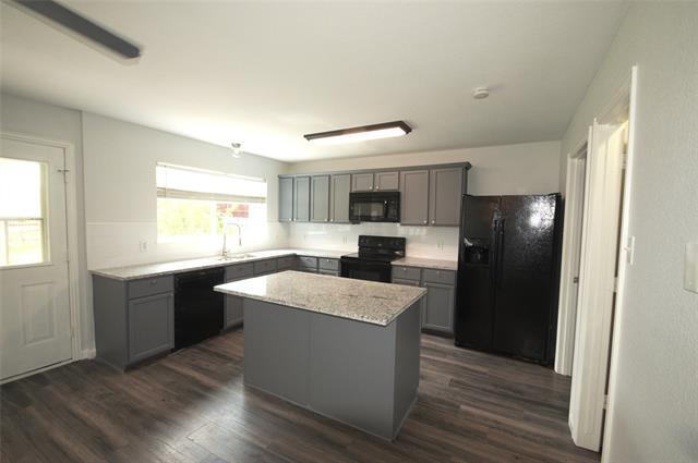 Foto del edificio - 308 Acklington Dr