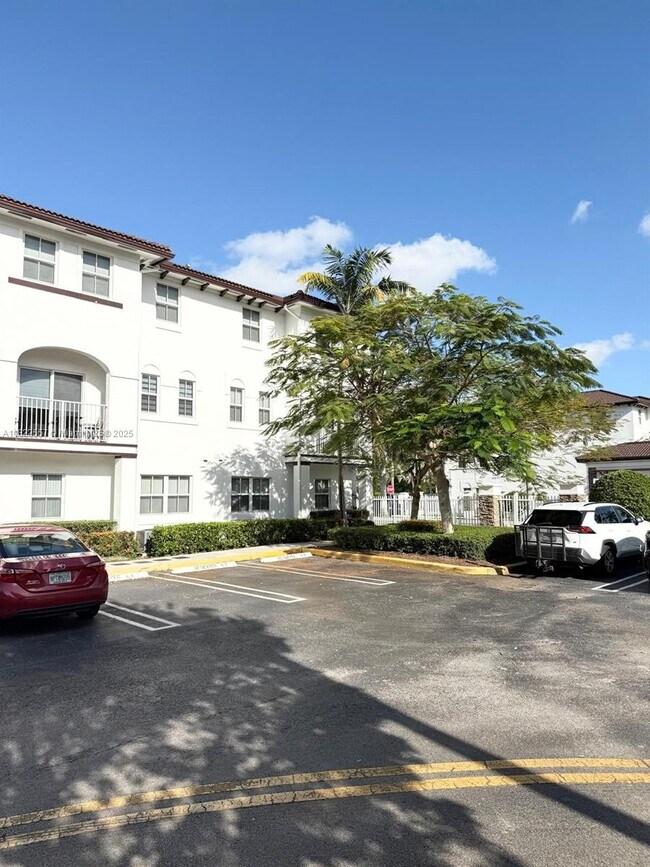 Foto del edificio - 8900 NW 97th Ave