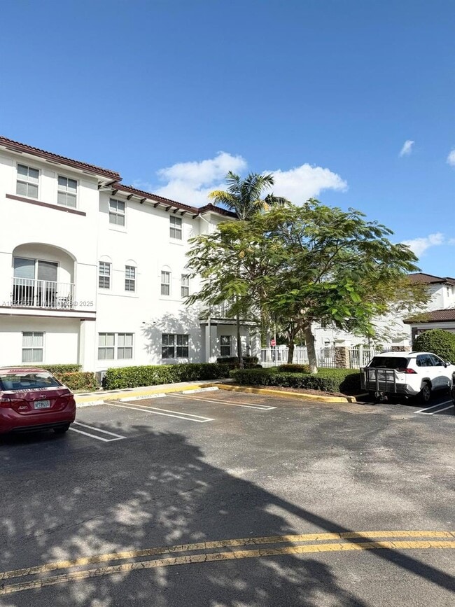 Building Photo - 8900 NW 97th Ave