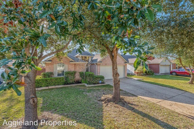 Building Photo - 3 br, 2 bath House - 3812 Westfield Dr
