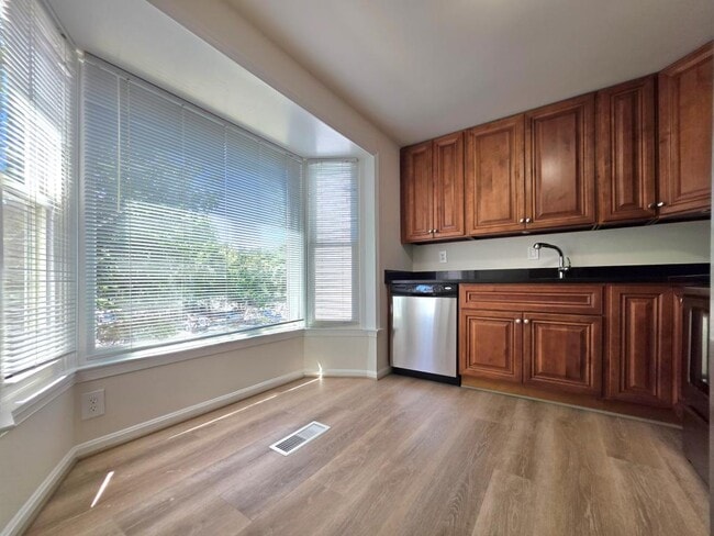 Foto del edificio - 2901 Piney Grove Ct