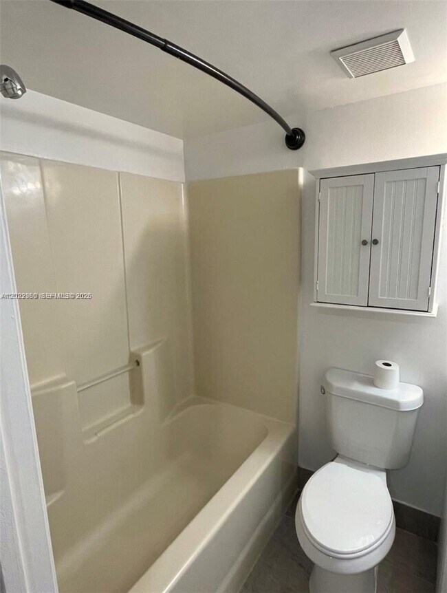 Foto del edificio - 3660 N 56th Ave