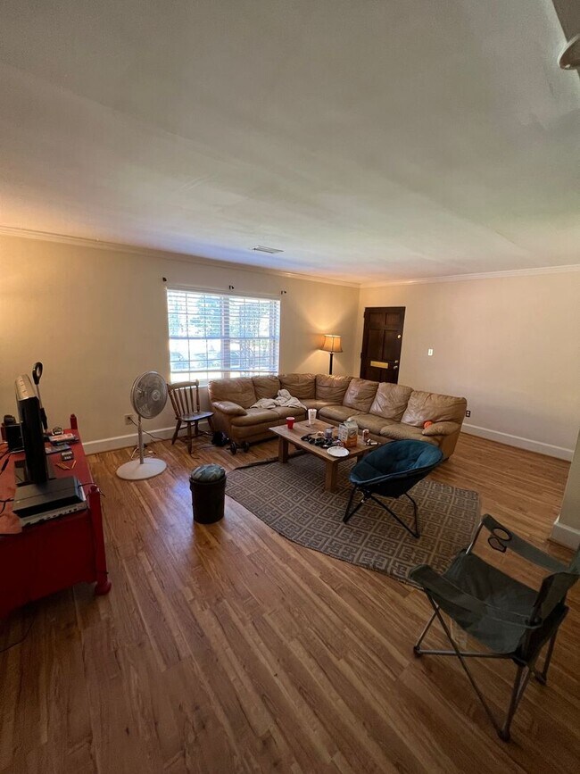 Building Photo - Condo in Historic Milledge Ave. Building