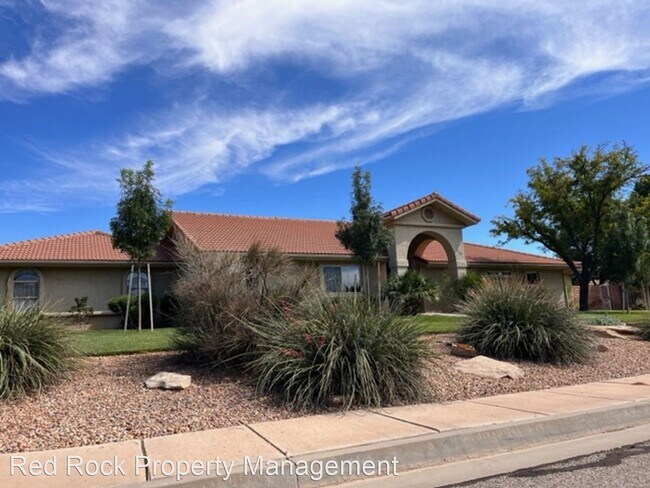 Building Photo - 4 br, 3 bath House - 2767 Rio Vista Dr