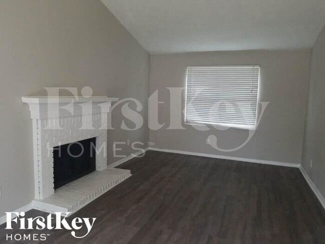 Building Photo - 1287 Mill Lake Cir