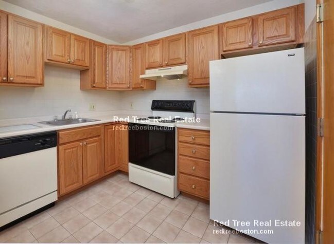Foto del edificio - 2 bedroom in Newton MA 02466