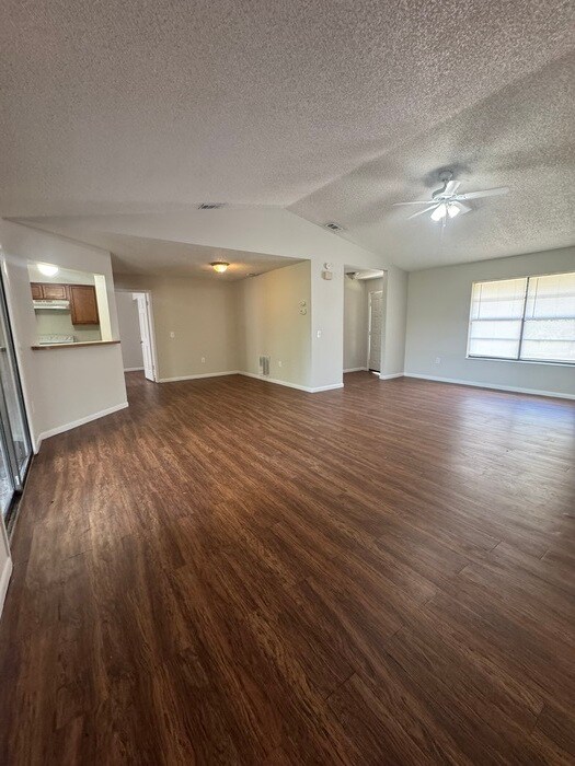 Foto del edificio - 1604 Pendleton St