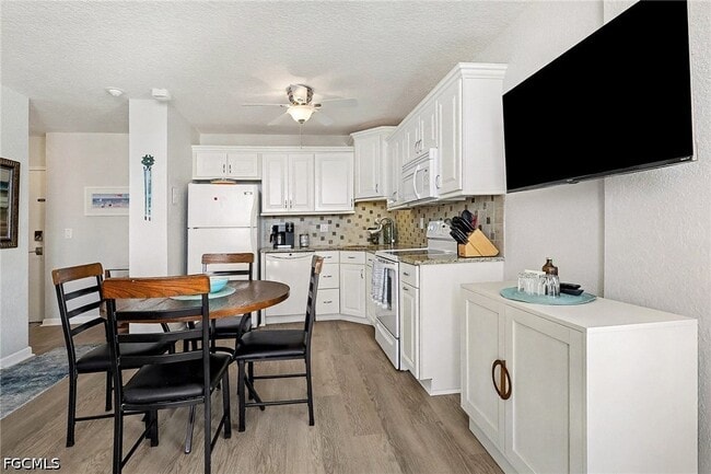 Building Photo - 7330 Estero Blvd