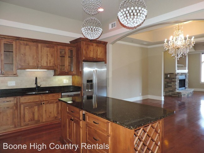 Foto del edificio - 3 br, 2 bath House - 148 Hwy 105 Ext Unit 203