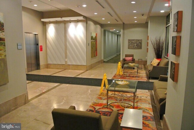 Foto del edificio - 820 N Pollard St
