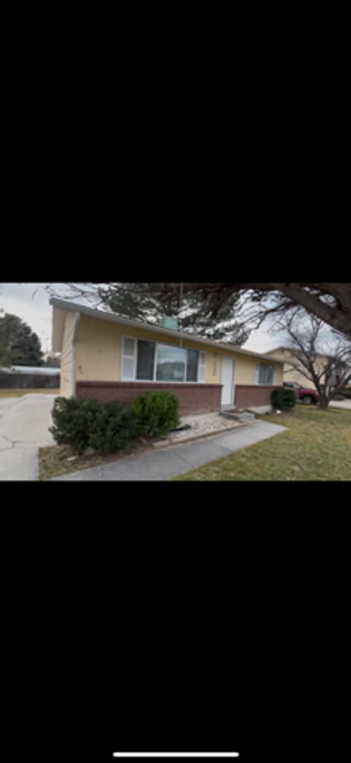 Building Photo - BEAUTIFULLY UPDATED HOME IS A MUST SEE!!