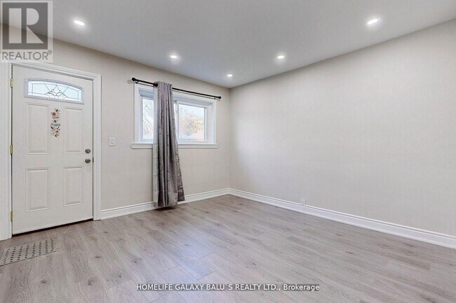 Building Photo - 287 Olive Ave