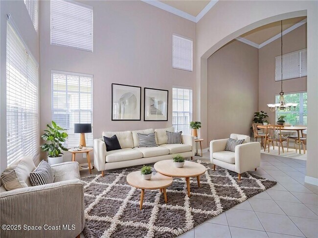 Building Photo - 1931 Grey Falcon Cir SW