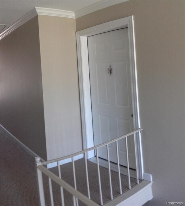 Foto del edificio - 2400 Parmenter Blvd