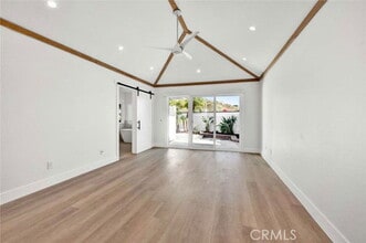 Building Photo - 804 Gardenia Way