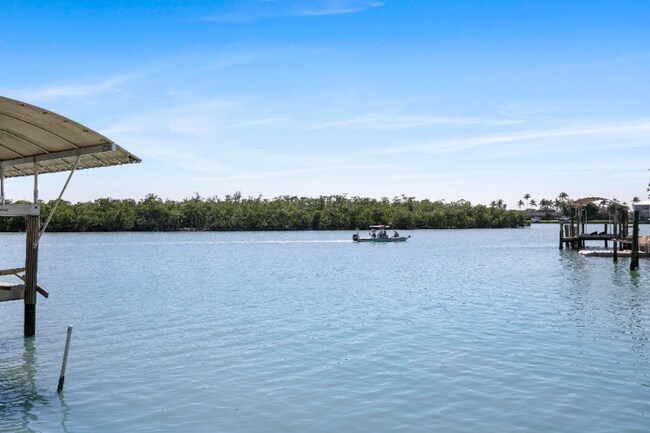 Foto del edificio - 174 Trinidad St