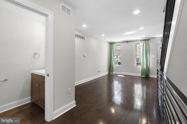 Foto del edificio - 2045 Wilder St