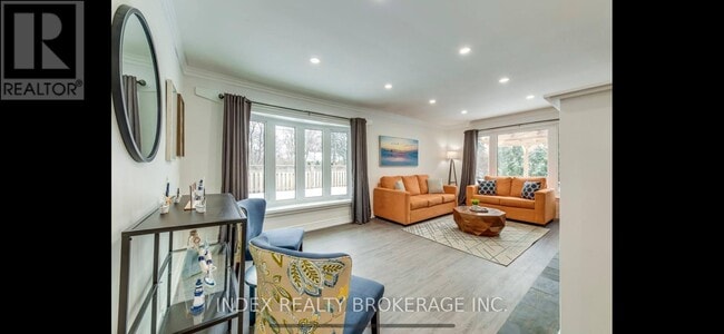 Building Photo - 22 Sora Dr