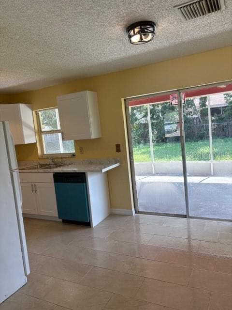 Building Photo - 7544 Humboldt Ave