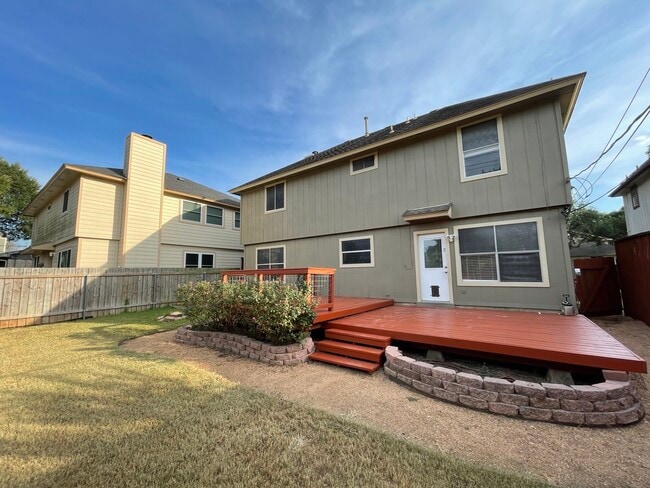 Building Photo - 4106 Cortina Dr