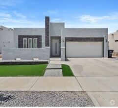 Building Photo - 265 Emerald Sun Dr