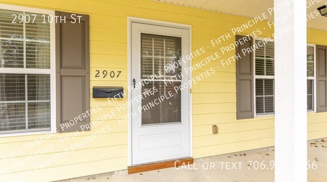 Building Photo - 2907 10th St